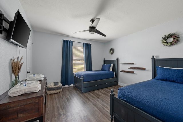 3570 Kayewood Drive, Little Elm, TX 75068