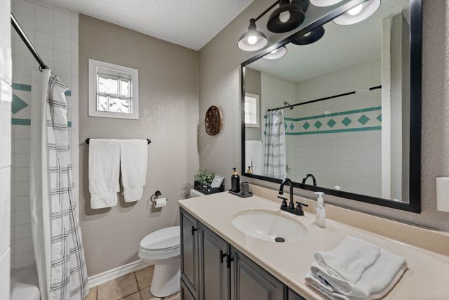 3570 Kayewood Drive, Little Elm, TX 75068