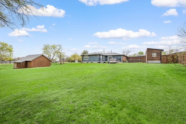 3570 Kayewood Drive, Little Elm, TX 75068