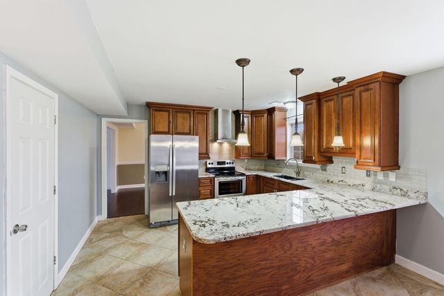 617 John Sutherland Drive, Nicholasville, KY 40356