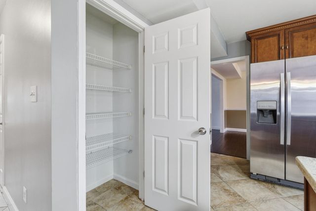 617 John Sutherland Drive, Nicholasville, KY 40356