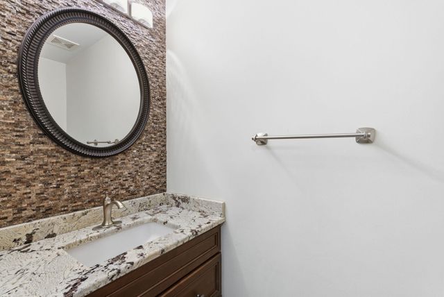 617 John Sutherland Drive, Nicholasville, KY 40356