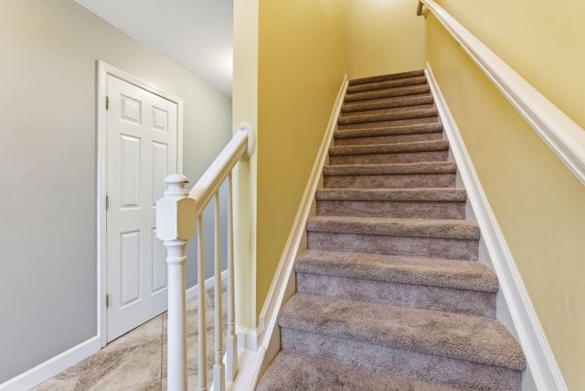 617 John Sutherland Drive, Nicholasville, KY 40356