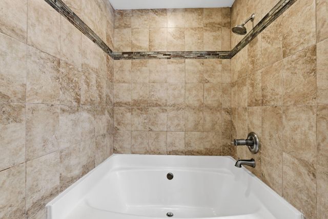 617 John Sutherland Drive, Nicholasville, KY 40356