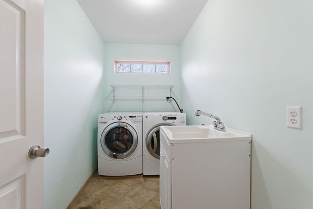 617 John Sutherland Drive, Nicholasville, KY 40356