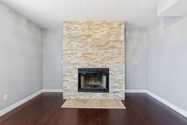 617 John Sutherland Drive, Nicholasville, KY 40356