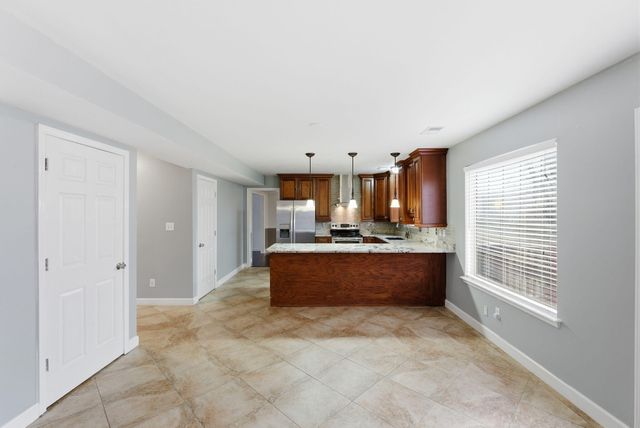 617 John Sutherland Drive, Nicholasville, KY 40356