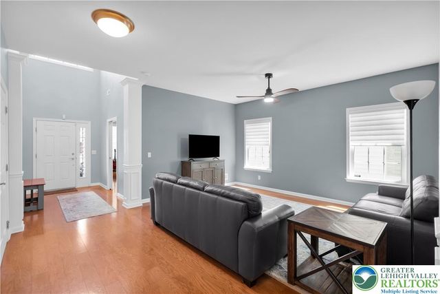 1011 Resolution Drive, Bethlehem City, PA 18017