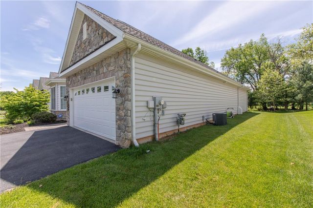1011 Resolution Drive, Bethlehem City, PA 18017