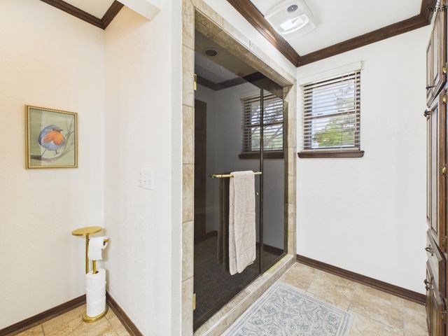 900 MOHAWK DRIVE, Burkburnett, TX 76354