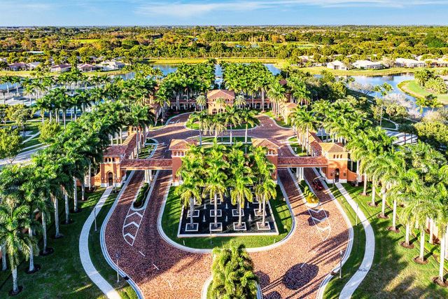 9666 Via Elegante, Wellington, FL 33411