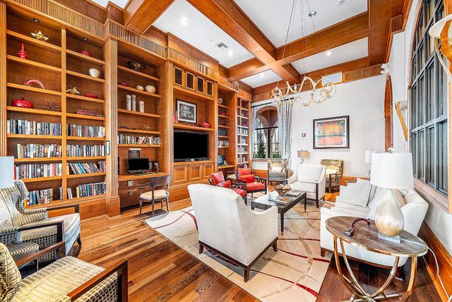 9666 Via Elegante, Wellington, FL 33411