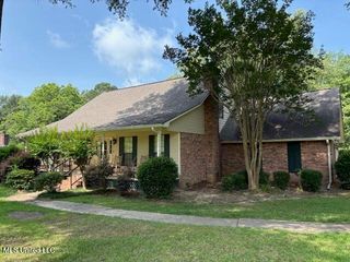 126 Pine Hill Drive, Forest, MS 39074