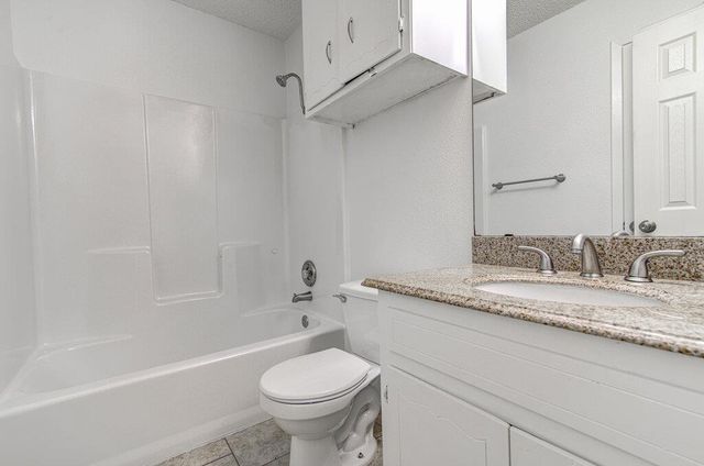 3603 Rocky Hollow TRL B, Georgetown, TX 78628