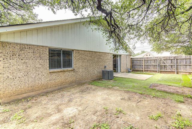 3603 Rocky Hollow TRL B, Georgetown, TX 78628