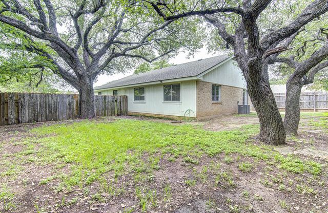 3603 Rocky Hollow TRL B, Georgetown, TX 78628