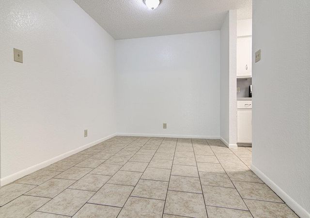 3603 Rocky Hollow TRL B, Georgetown, TX 78628