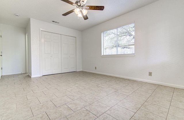 3603 Rocky Hollow TRL B, Georgetown, TX 78628