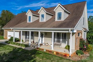 5514 Land Harbour Drive, Granite Falls, NC 28630