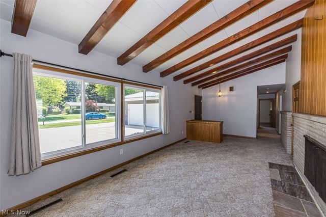 482 Fairwood Drive, Tallmadge, OH 44278