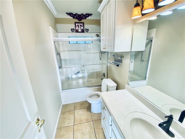 205 Meir Lane, College Station, TX 77845