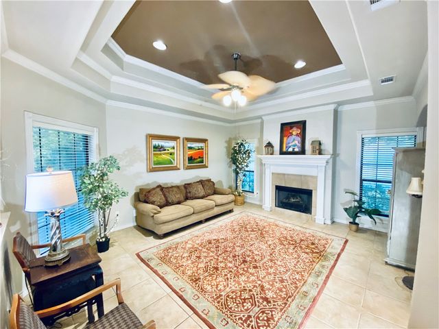 205 Meir Lane, College Station, TX 77845