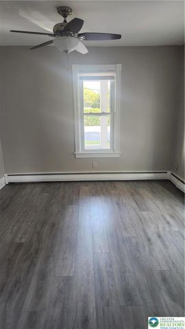 28 East Walnut Street, Nazareth Boro, PA 18064