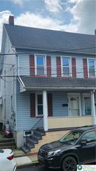 28 East Walnut Street, Nazareth Boro, PA 18064