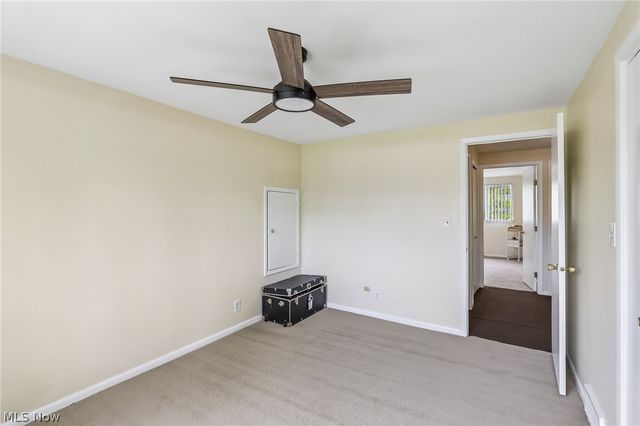 5420 Bluebell Drive, Lyndhurst, OH 44124