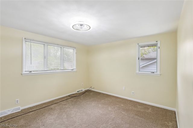 5420 Bluebell Drive, Lyndhurst, OH 44124