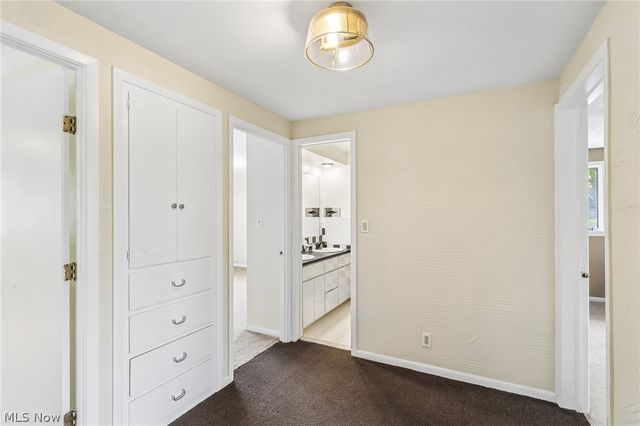 5420 Bluebell Drive, Lyndhurst, OH 44124