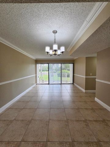 1440 WINDORAH Way B, West Palm Beach, FL 33411
