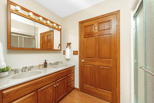 121 CR 687 Street, South Haven, MI 49090