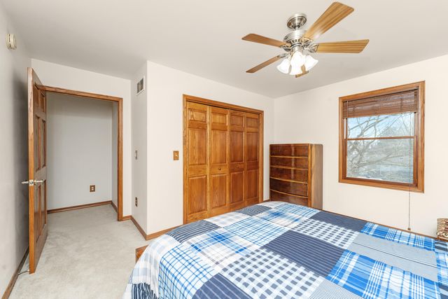 121 CR 687 Street, South Haven, MI 49090