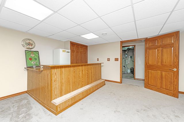 121 CR 687 Street, South Haven, MI 49090