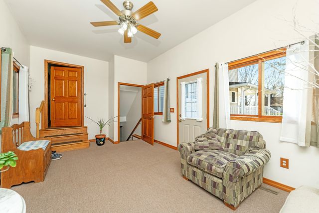 121 CR 687 Street, South Haven, MI 49090