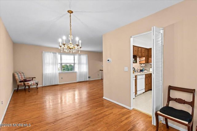 952 Alden Drive, Toms River, NJ 08753