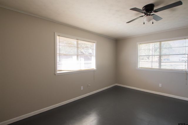 819 Palestine St, Alto, TX 75925