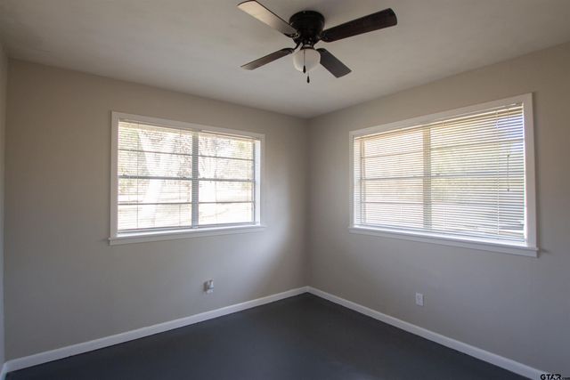 819 Palestine St, Alto, TX 75925