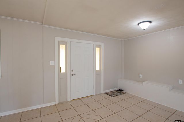 819 Palestine St, Alto, TX 75925