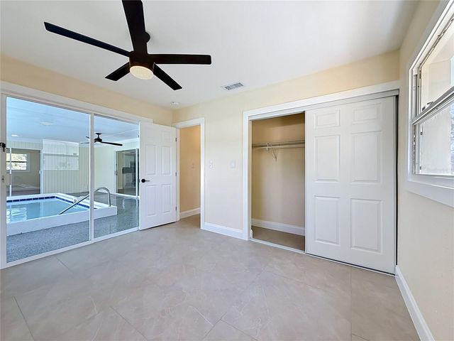 4101 SHORE ACRES BOULEVARD NE, St Petersburg, FL 33703