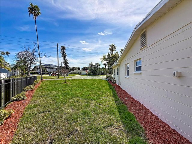 4101 SHORE ACRES BOULEVARD NE, St Petersburg, FL 33703