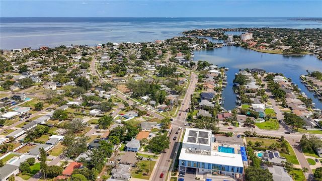 4101 SHORE ACRES BOULEVARD NE, St Petersburg, FL 33703