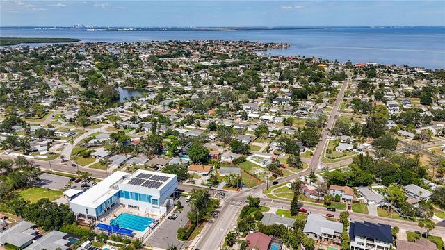 4101 SHORE ACRES BOULEVARD NE, St Petersburg, FL 33703