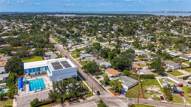 4101 SHORE ACRES BOULEVARD NE, St Petersburg, FL 33703