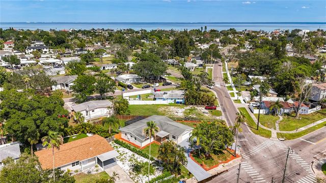 4101 SHORE ACRES BOULEVARD NE, St Petersburg, FL 33703