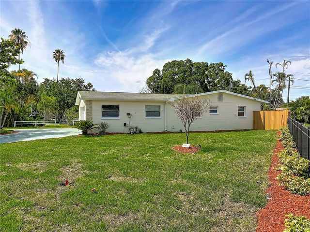 4101 SHORE ACRES BOULEVARD NE, St Petersburg, FL 33703