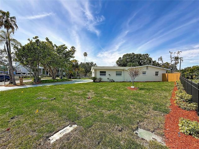 4101 SHORE ACRES BOULEVARD NE, St Petersburg, FL 33703