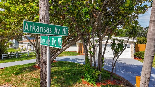 4101 SHORE ACRES BOULEVARD NE, St Petersburg, FL 33703