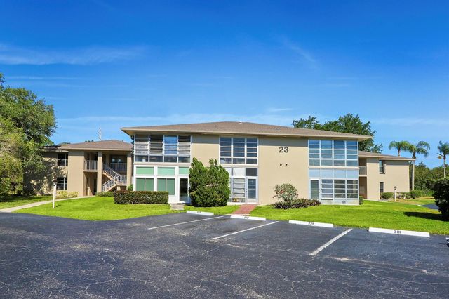 23 Lake Vista Trail 204, Port St. Lucie, FL 34952
